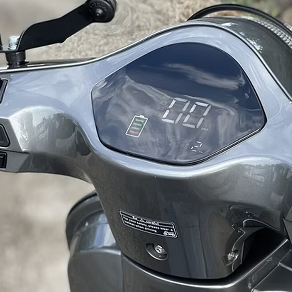 Santini E-Capri